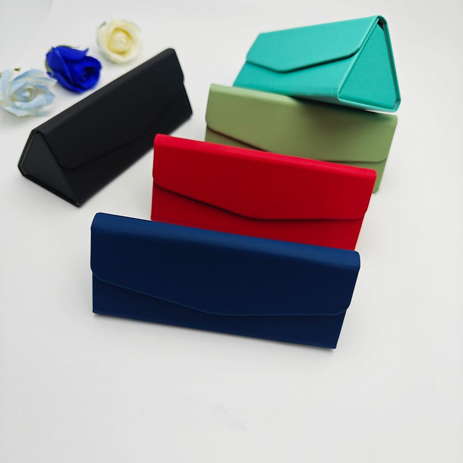Folding case 