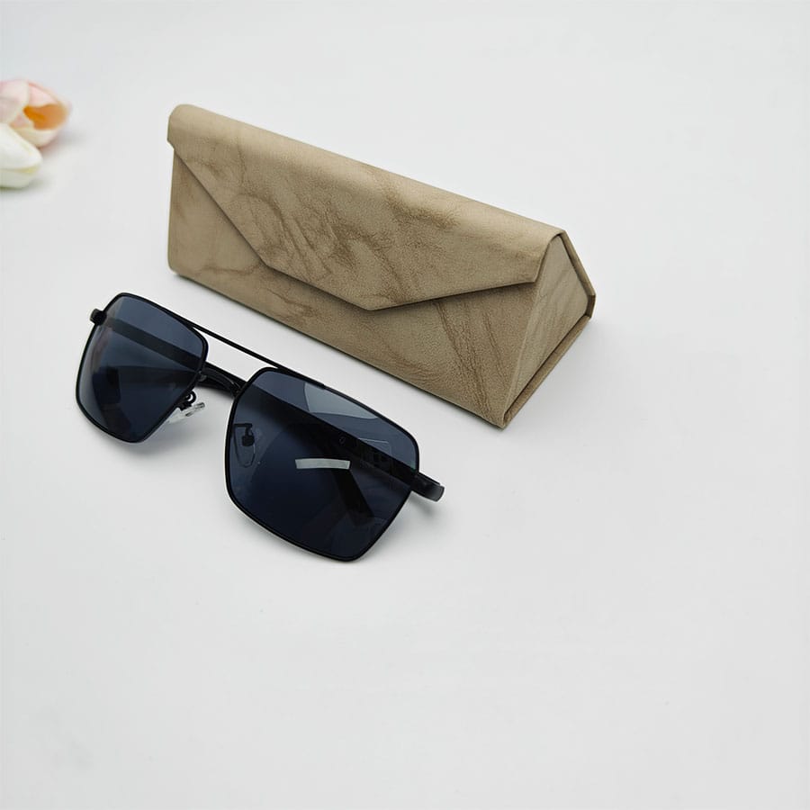 Folding case