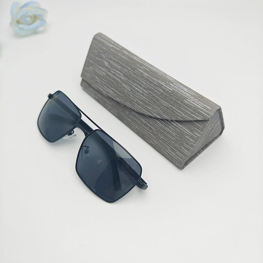 Folding case