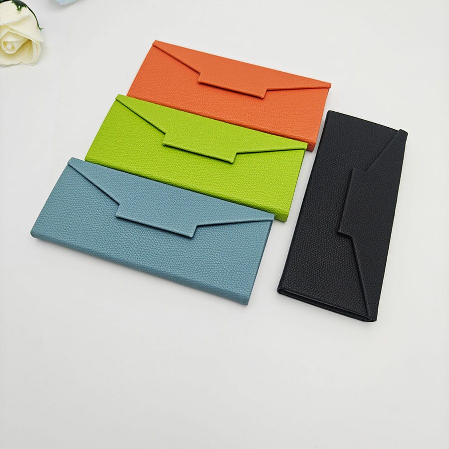 Folding case