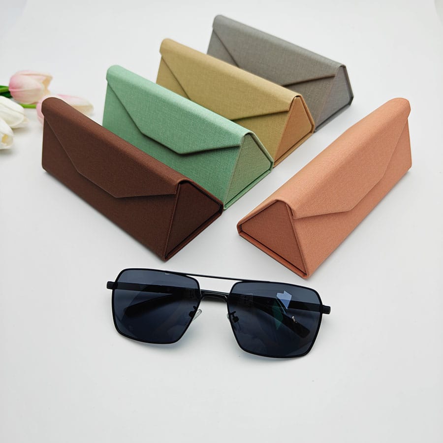 Folding case 