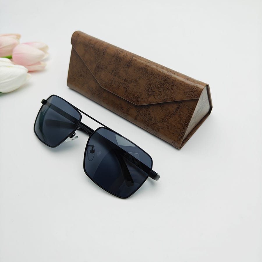 Folding case