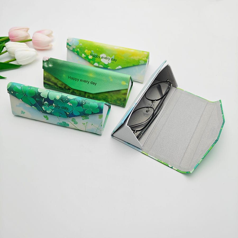 Folding case 