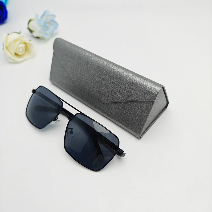 Folding case