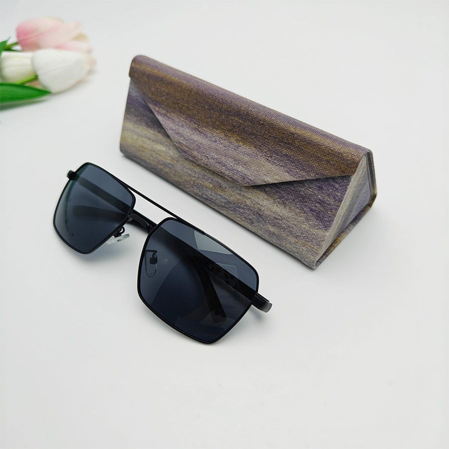 Folding case