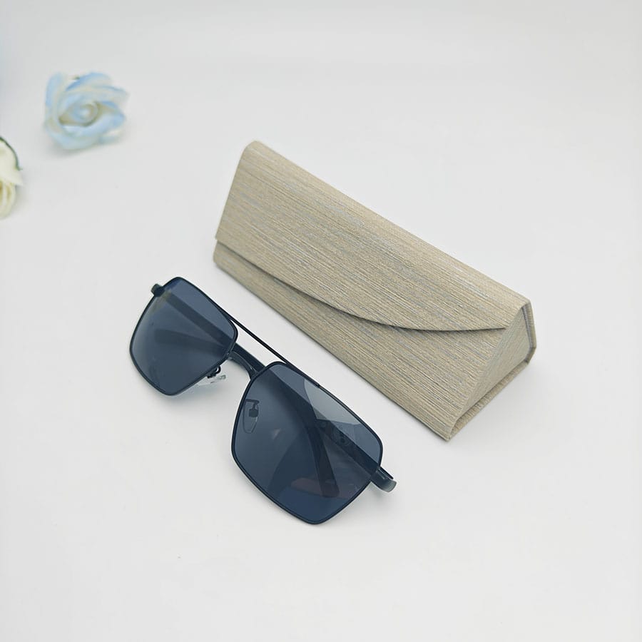 Folding case