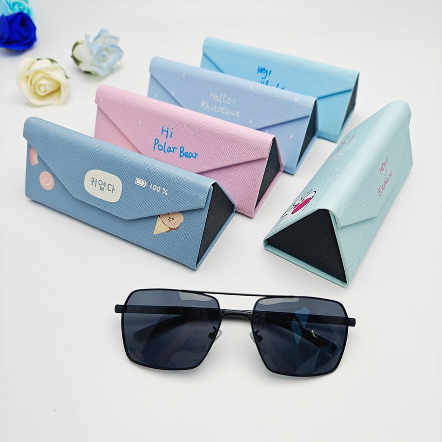 Folding case