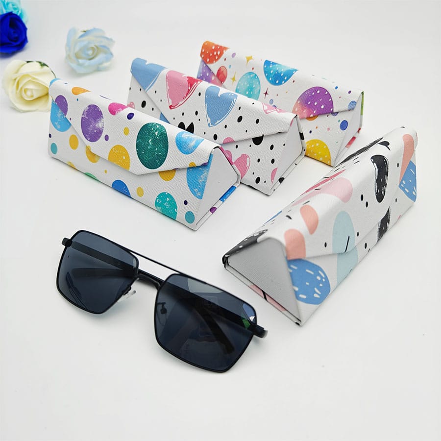 Folding case 