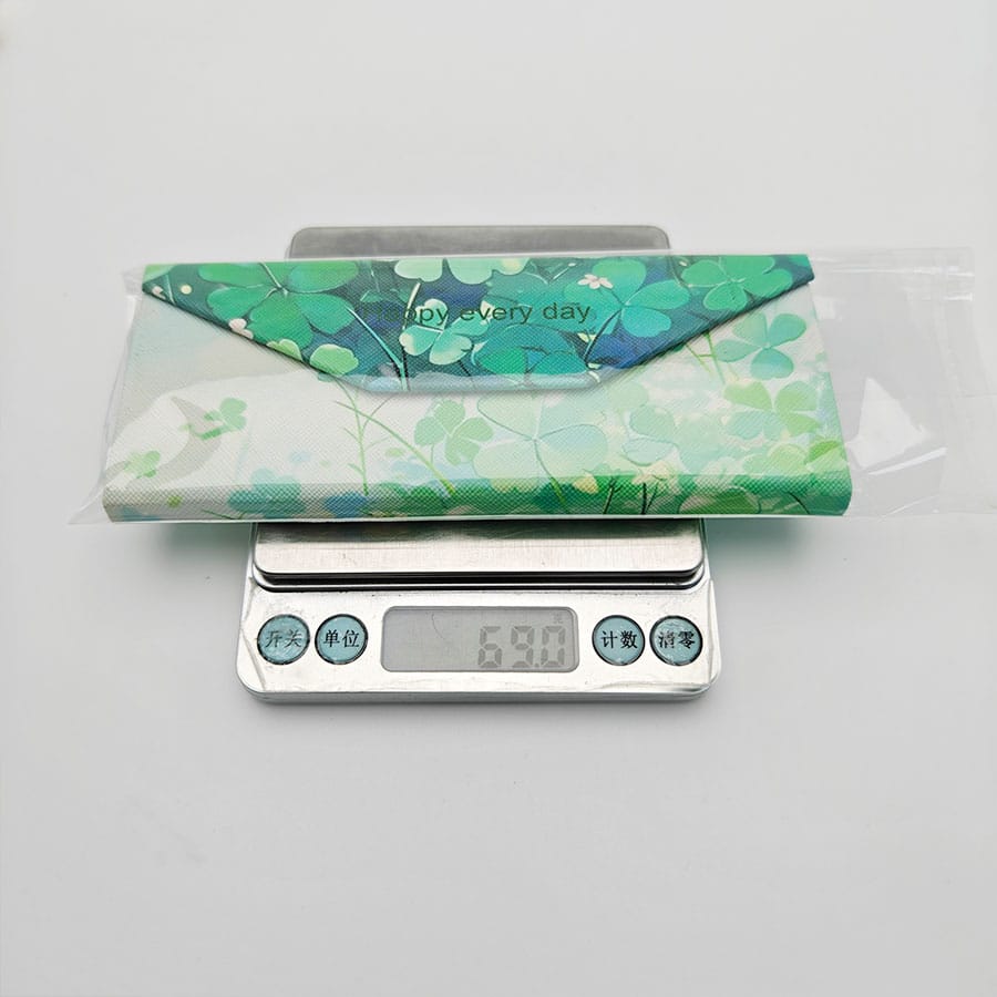 Folding case 