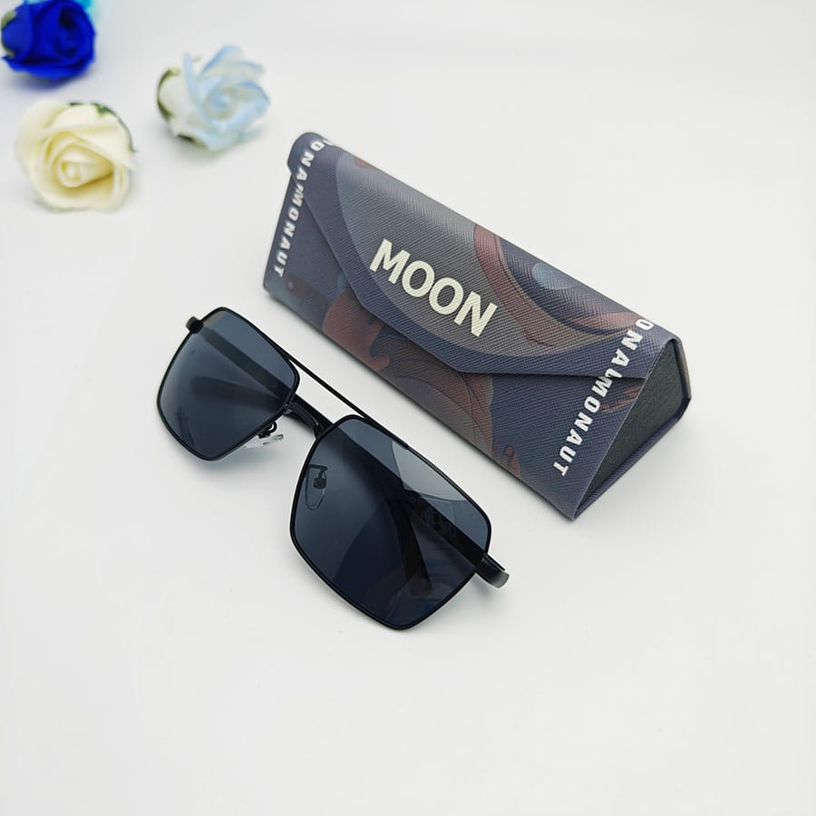 Folding case 