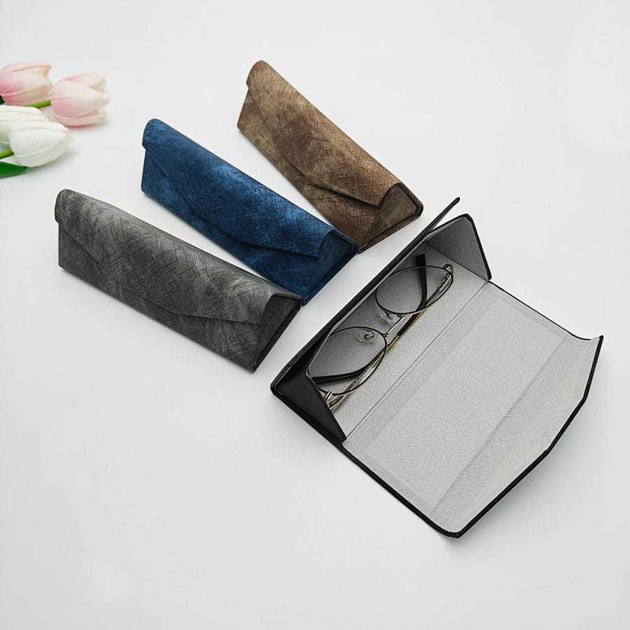 Folding case