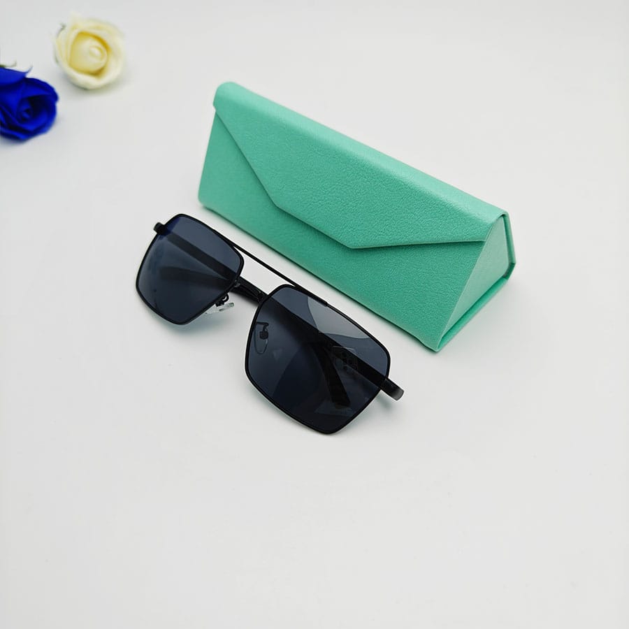 Folding case