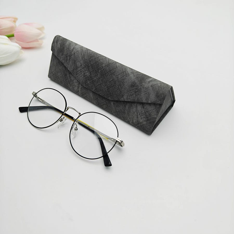 Folding case