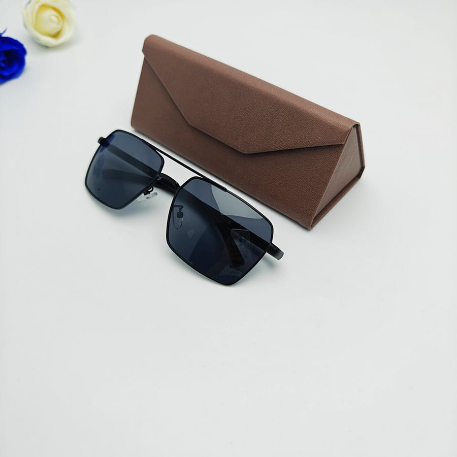 Folding case