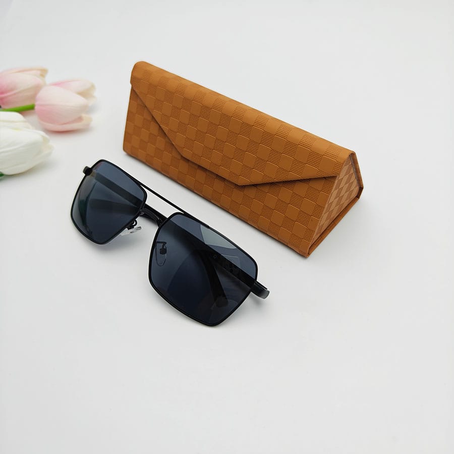 Folding case