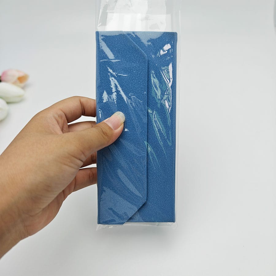 Folding case