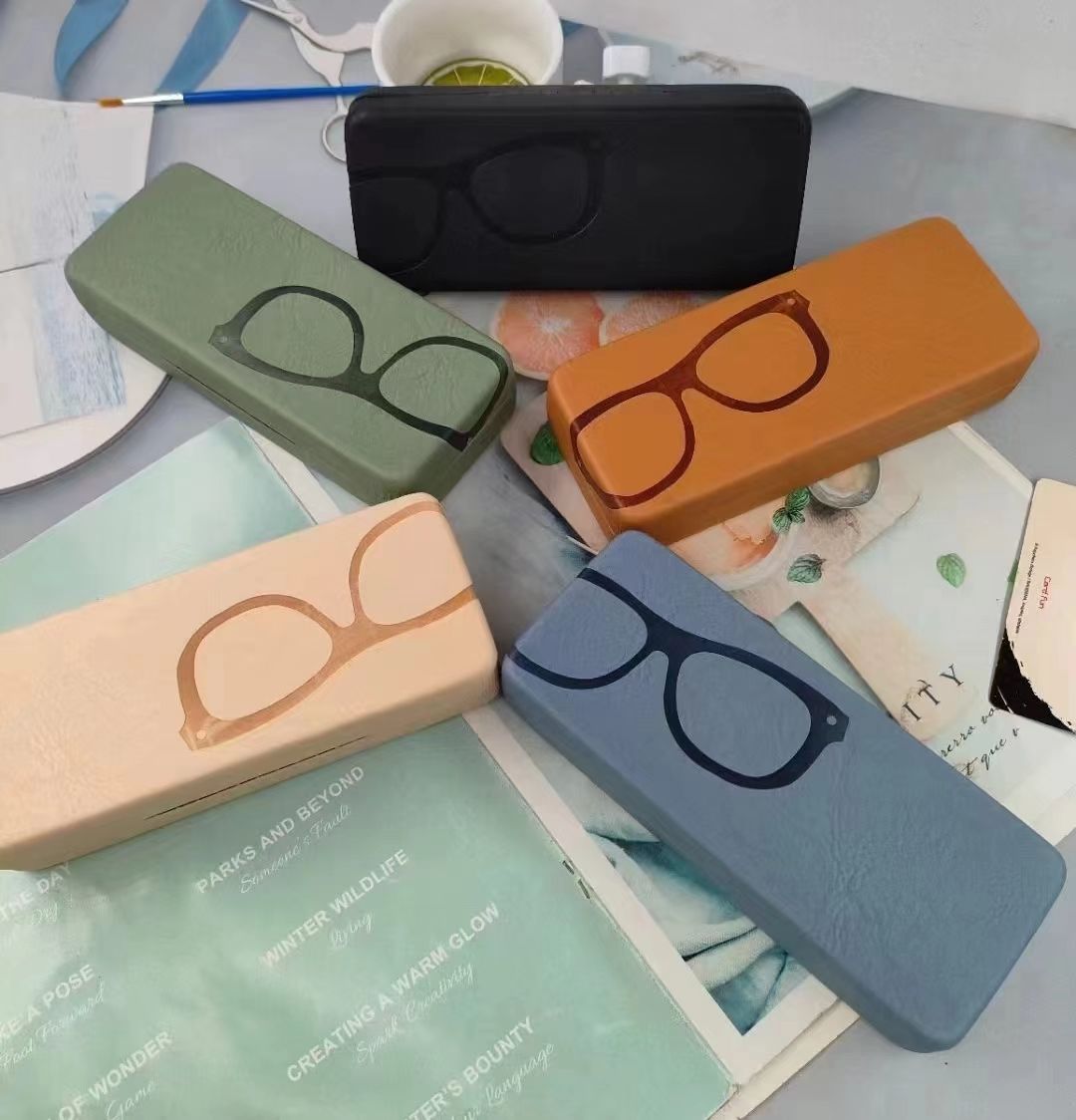 Glasses case