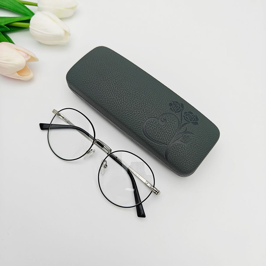 Iron Glasses case
