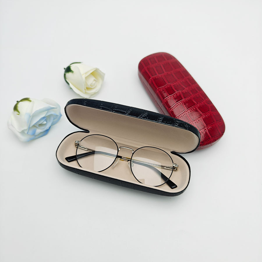 Iron Glasses case