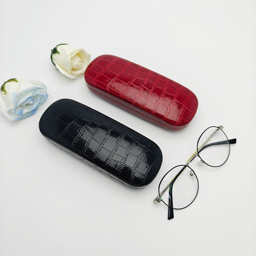 Iron Glasses case