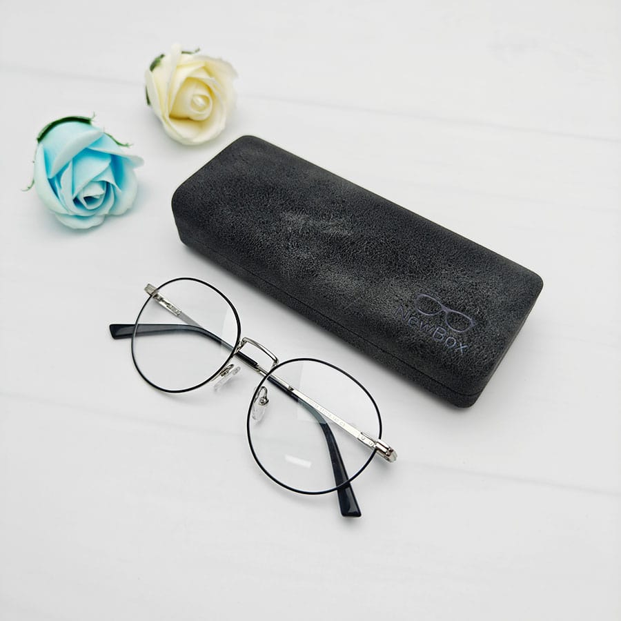 Iron Glasses case