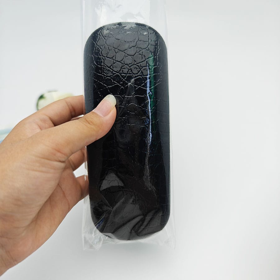 Iron Glasses case