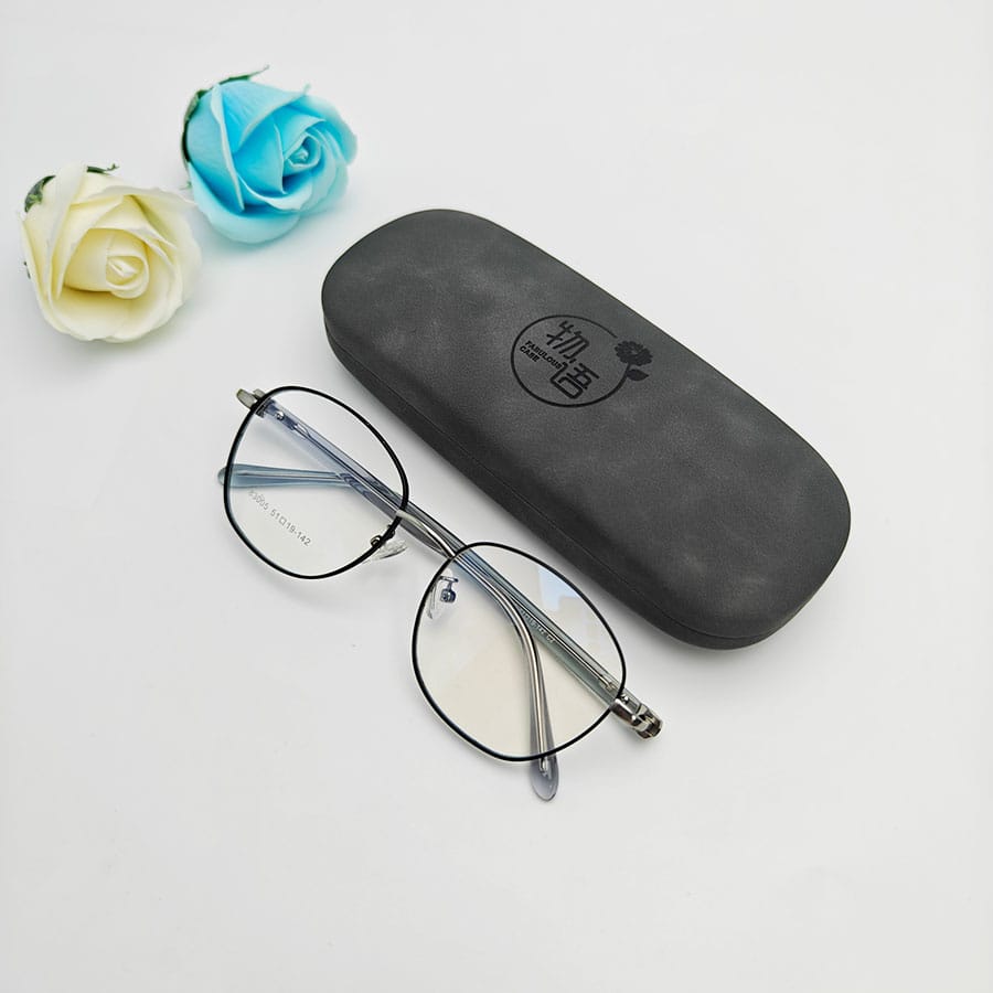 Iron Glasses case