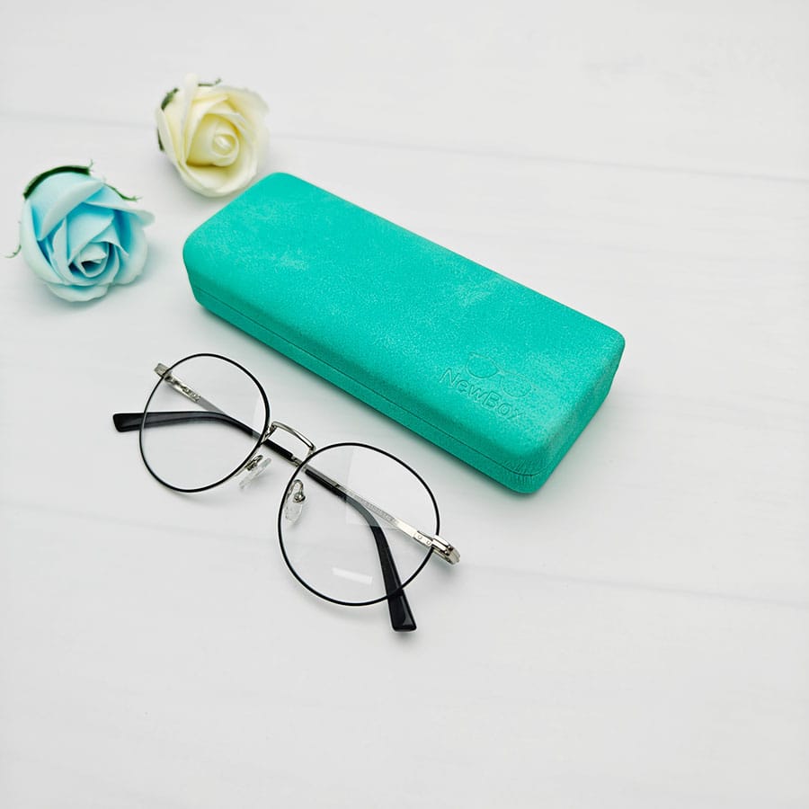 Iron Glasses case