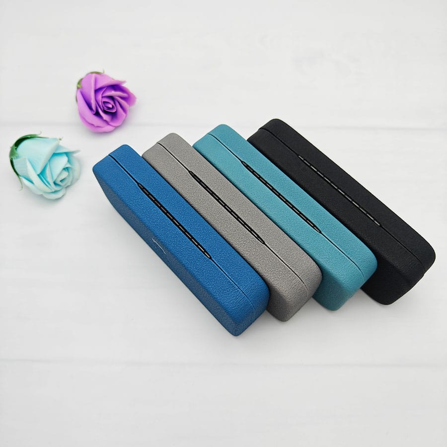 Iron Glasses case
