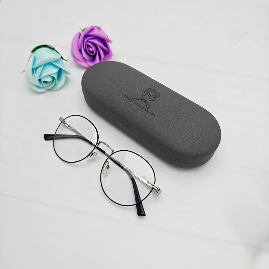 Iron Glasses case