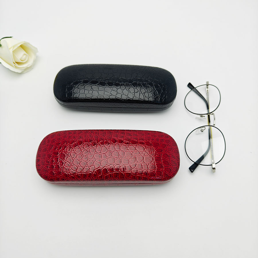 Iron Glasses case