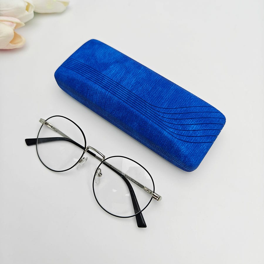 Iron Glasses case