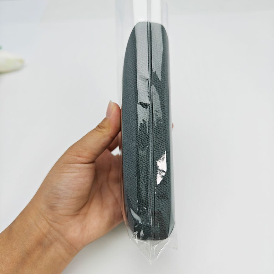 Iron Glasses case