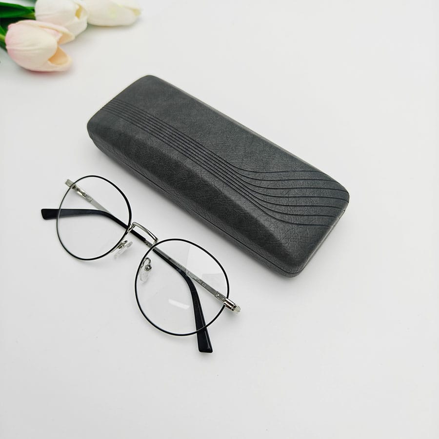 Iron Glasses case
