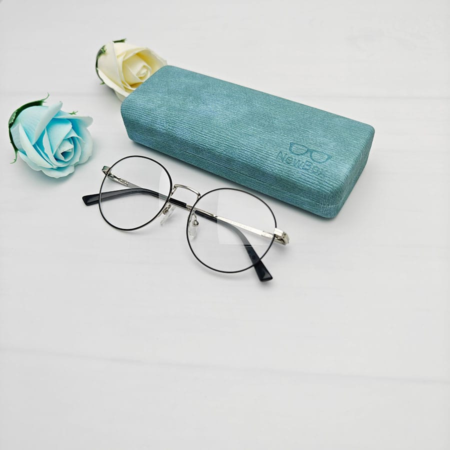 Iron Glasses case