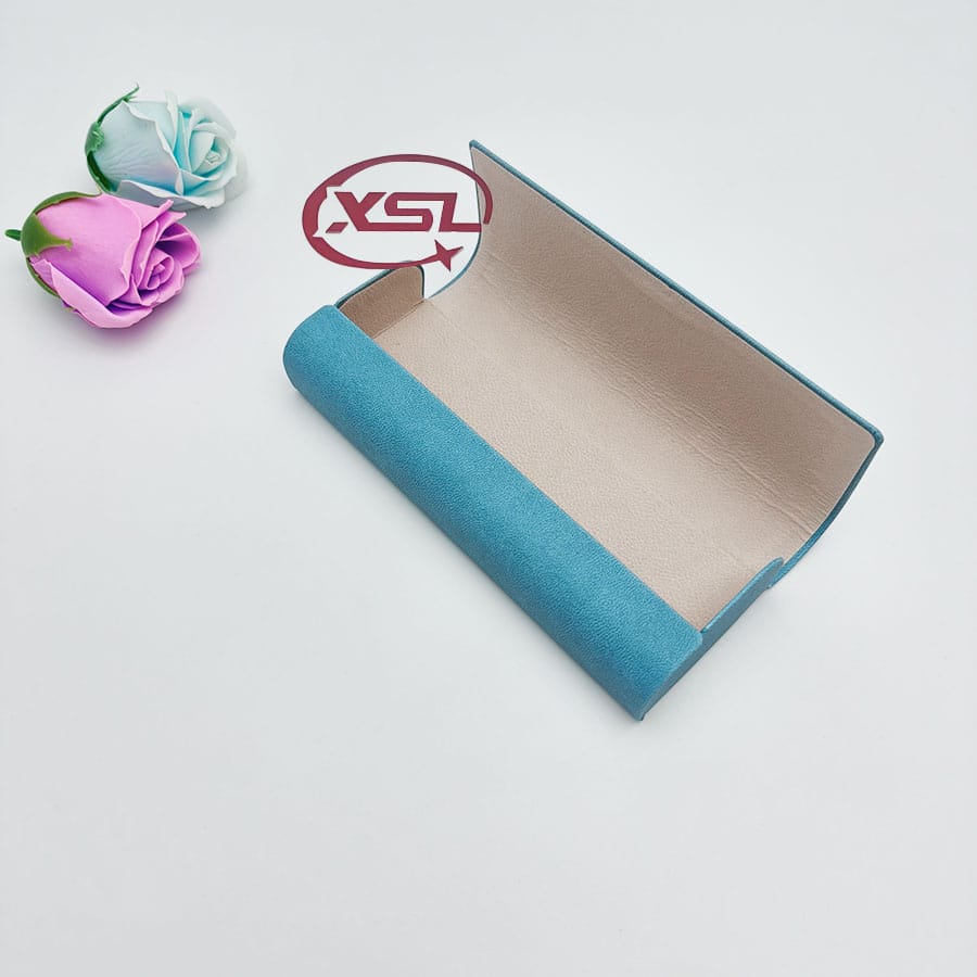 Glasses case