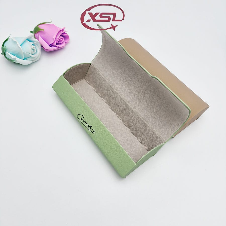 Glasses case