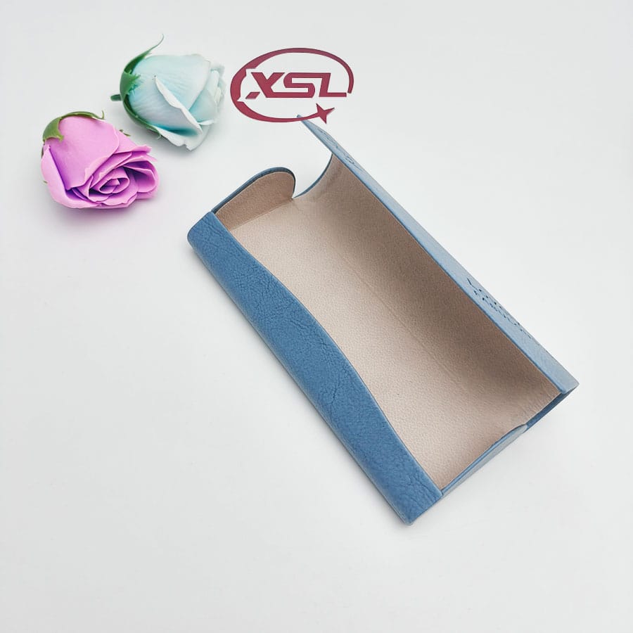 Glasses case