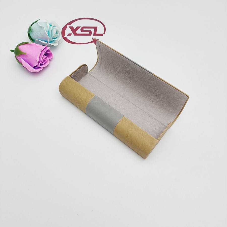 Glasses case