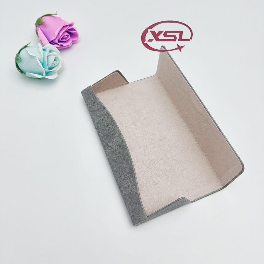 Glasses case