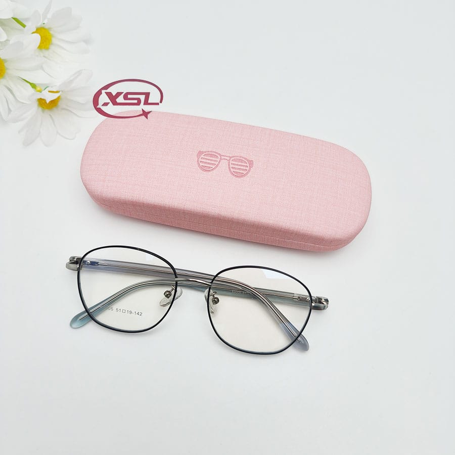 Glasses case
