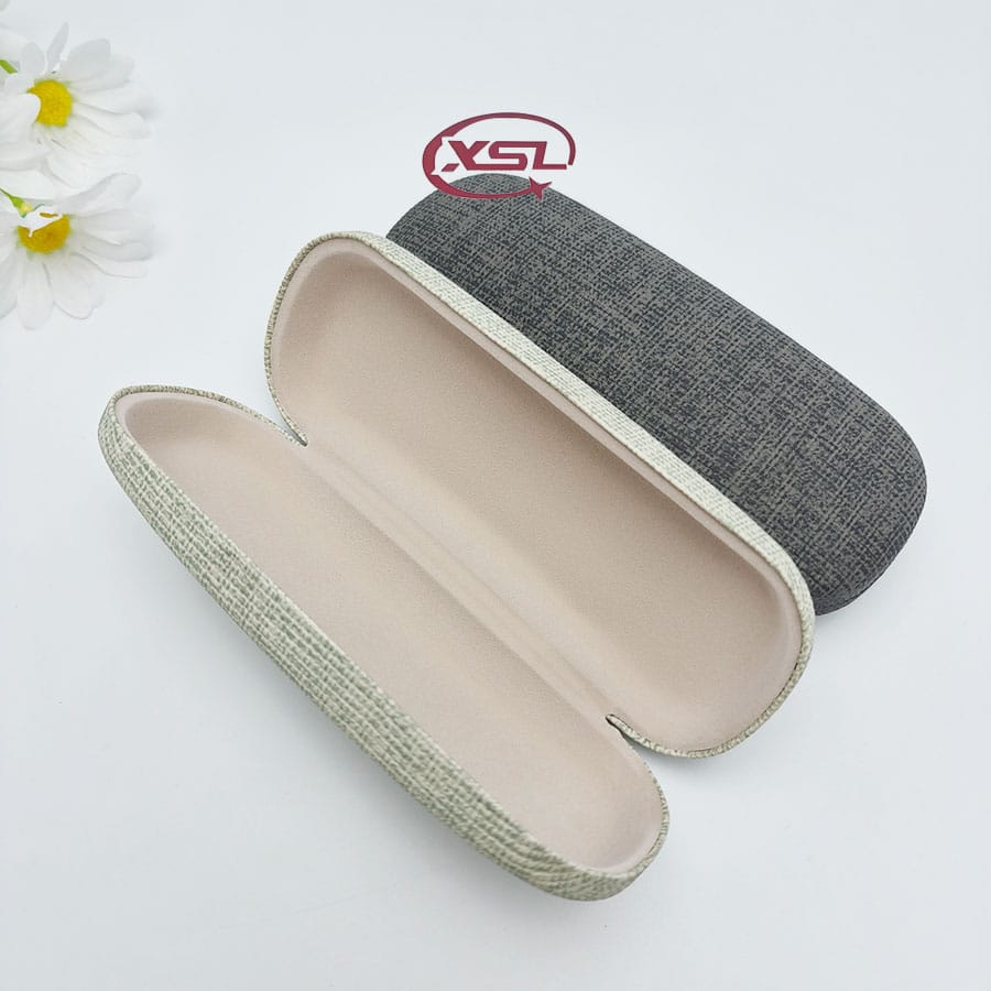 Glasses case