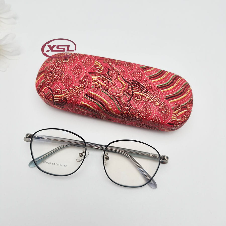 Glasses case