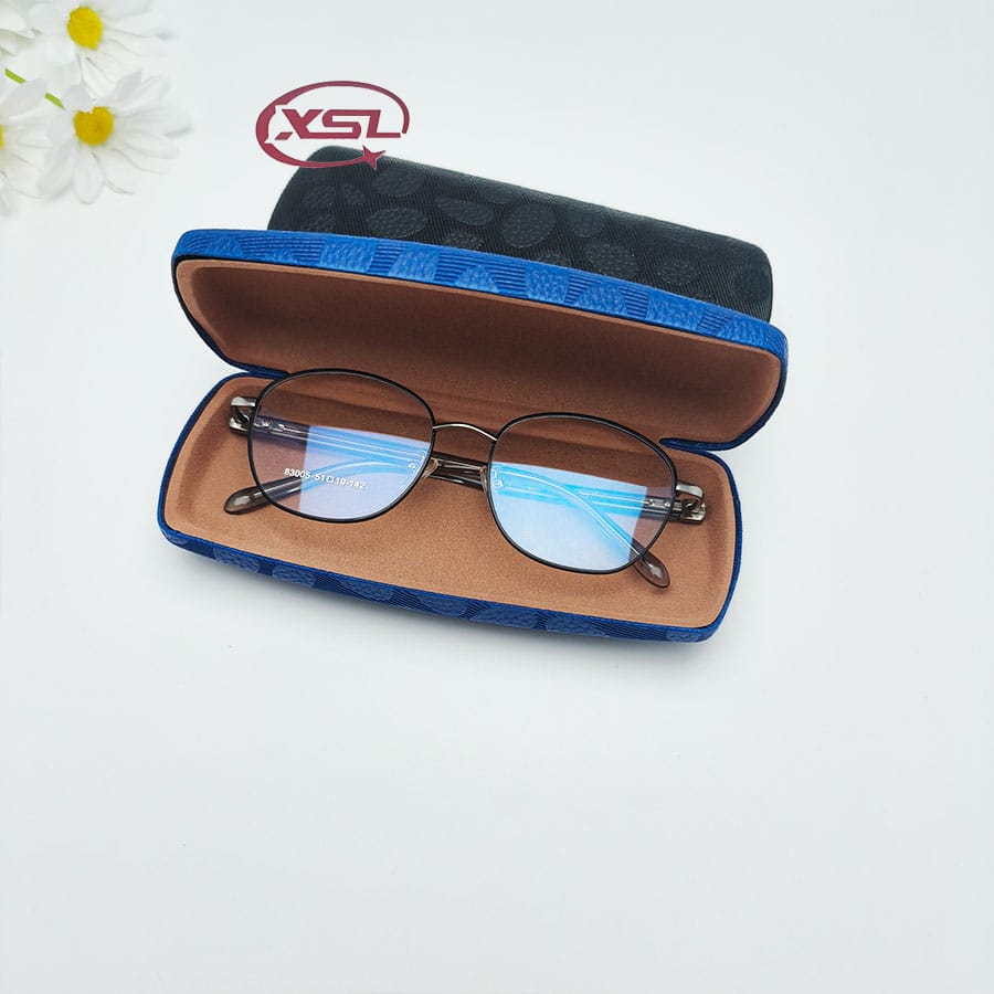 Glasses case