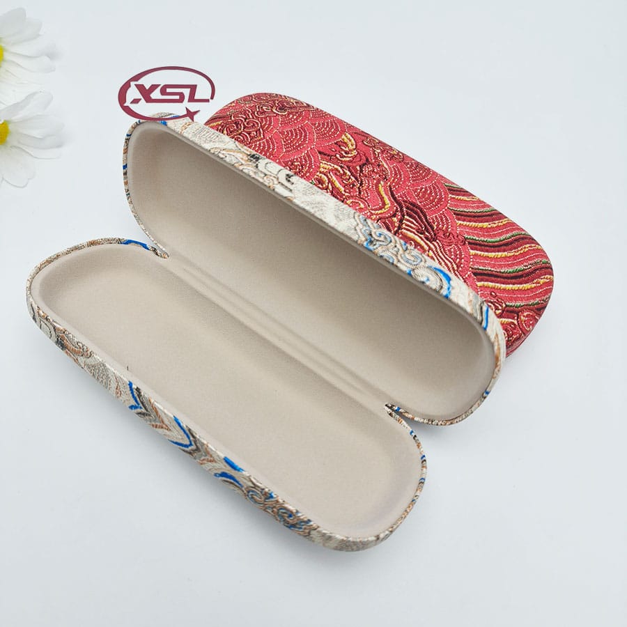 Glasses case