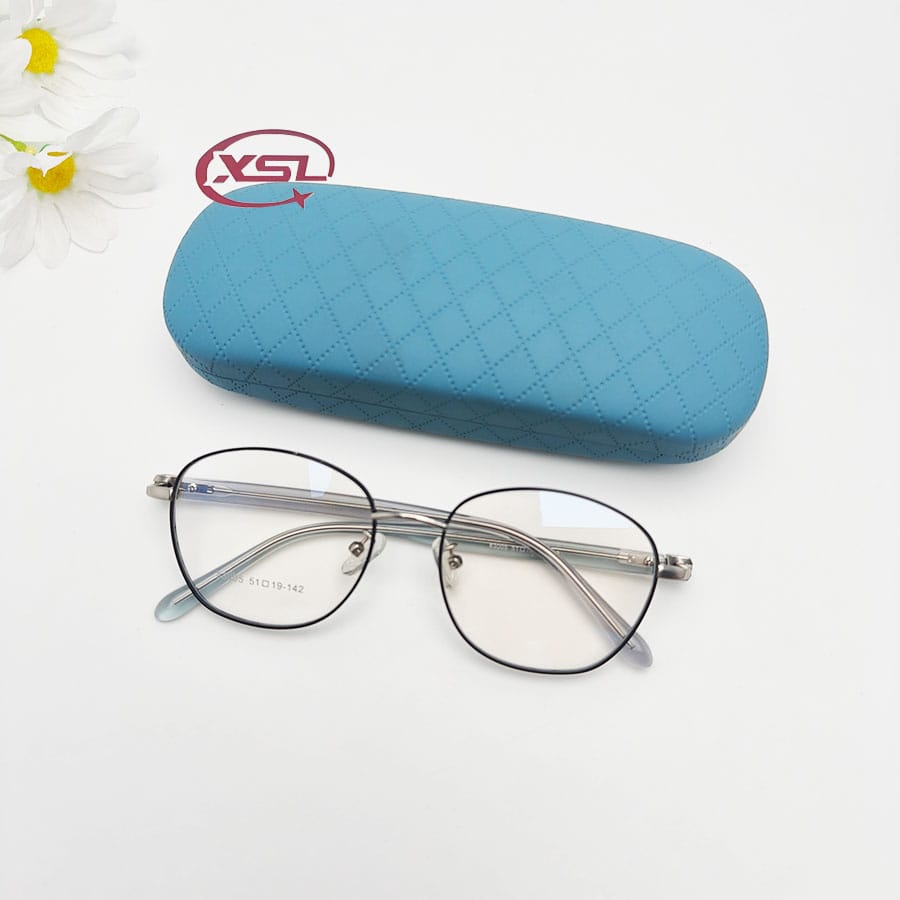 Glasses case