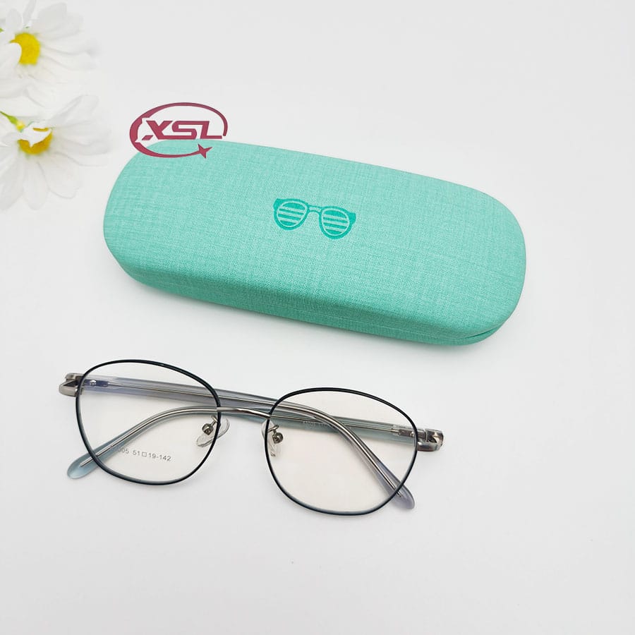 Glasses case