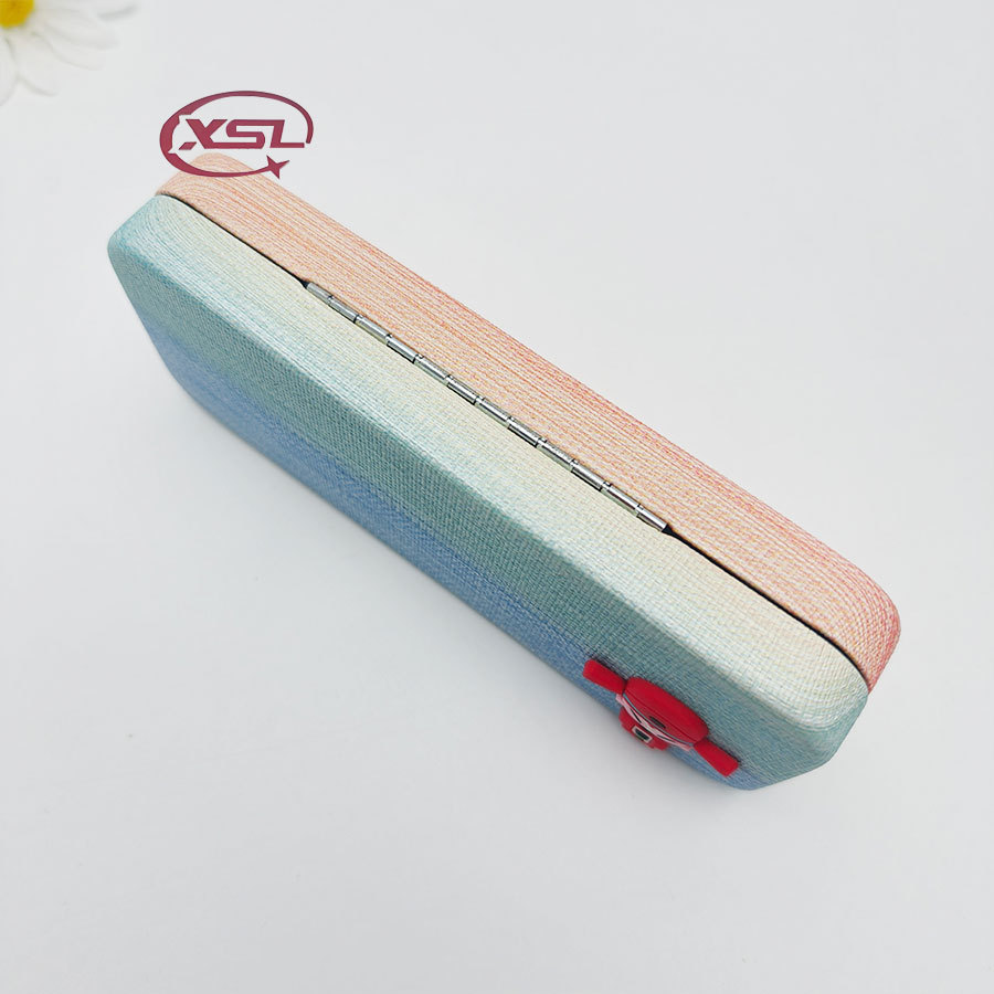 Glasses case