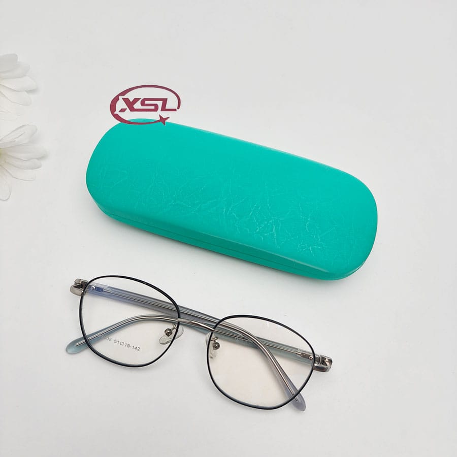 Glasses case
