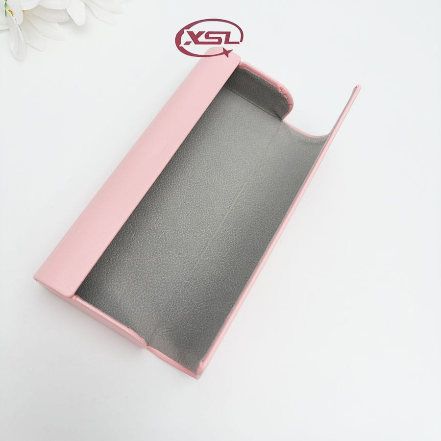 Glasses case